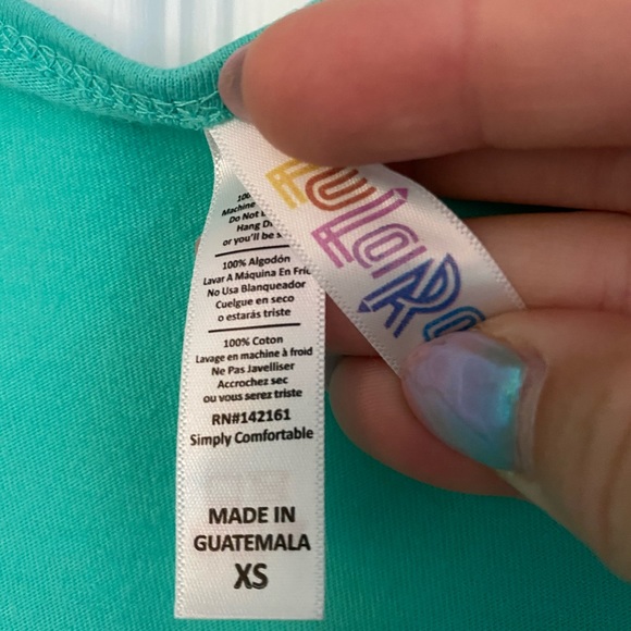 LuLaRoe Classic-T - Picture 2 of 2